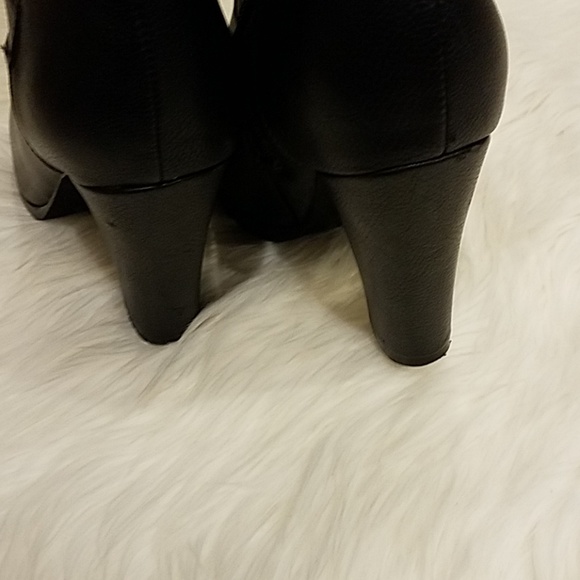 **SOLD**Torrid Knee High Black Boots Sz 8 - Picture 5 of 8